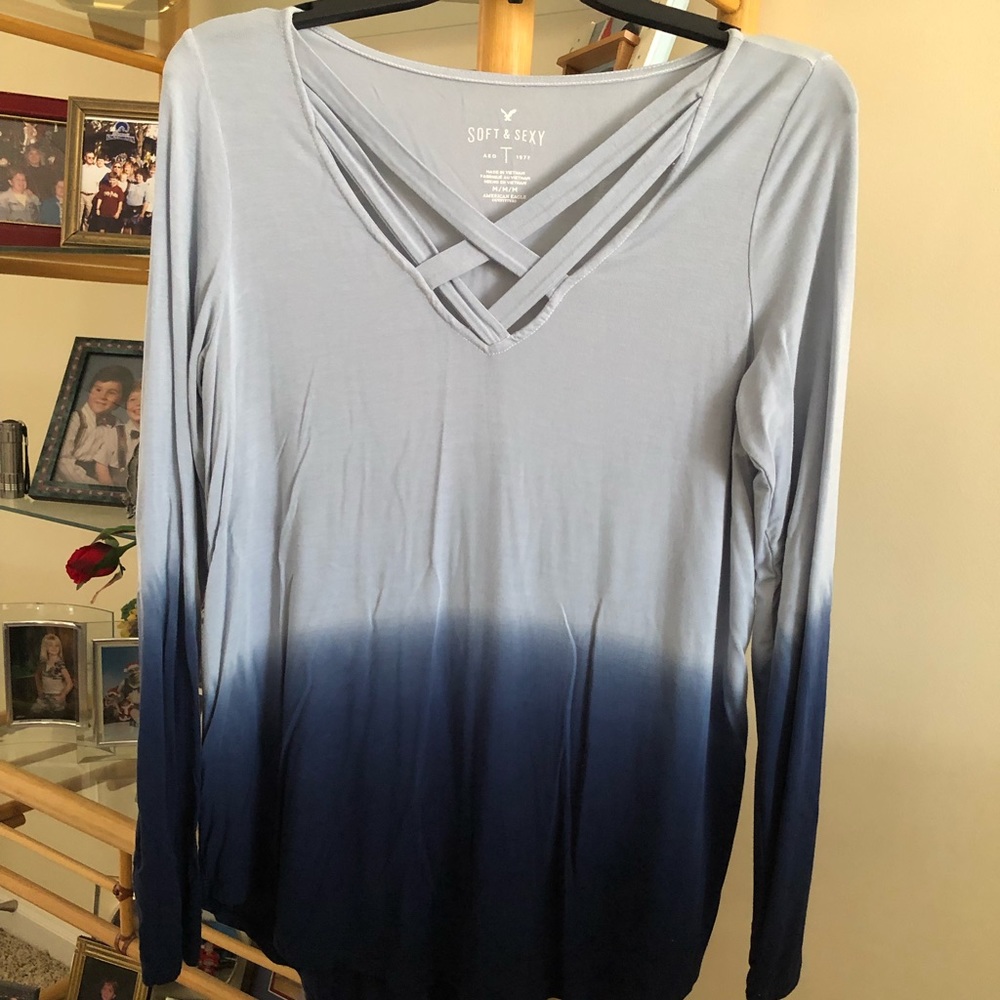 Sexy, flattering AEO Medium Top
